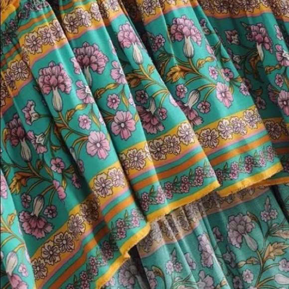 Bohemian Floral Gypsy Elastic Smocked Waist Skirt - Picture 6 of 7